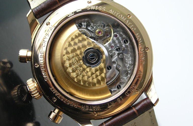 Davosa - 2002 - Small series calibres with special complications join the collection