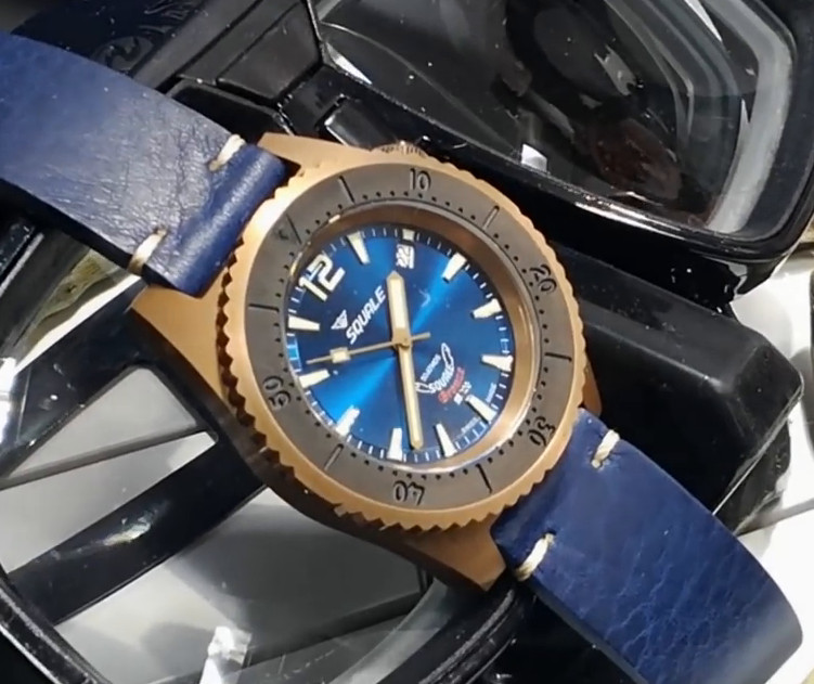 Squale 50 atmos 1521 Bronze Blue Dive Watch
