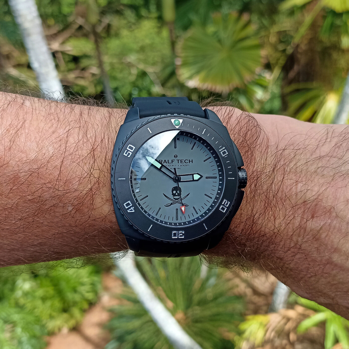 Ralf Tech WRX Electric Black "Pirates Shadow" Dive Watch